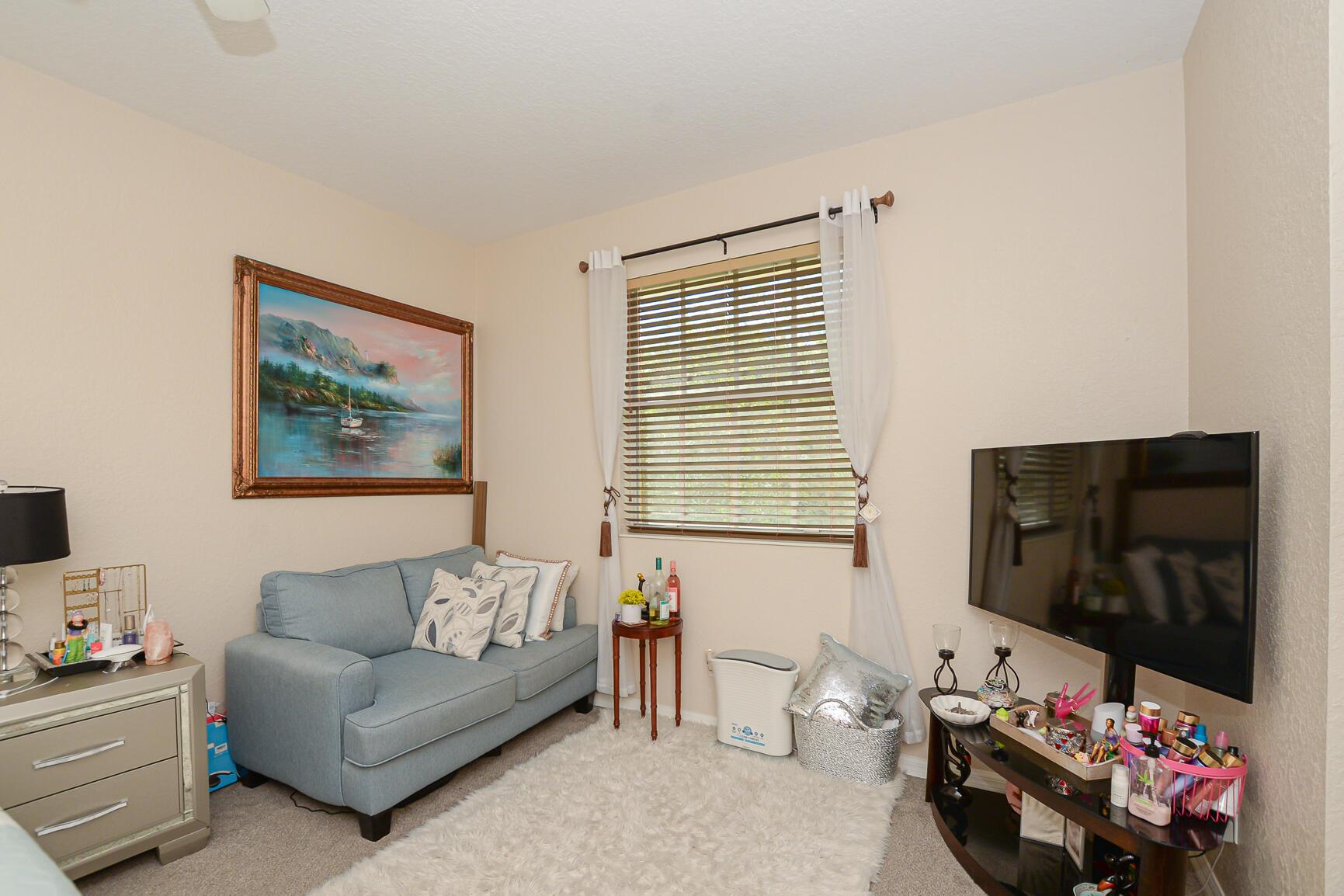 VERONA TRACE SUB & THE VI - Residential Lease
