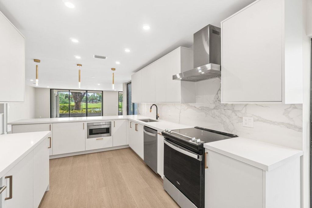 Photo of 57 Eastgate Drive #C, Boynton Beach, FL 33436 (MLS # R11077031)