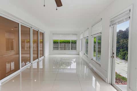 Tiny photo for 2910 NE 40th Court, Lighthouse Point, FL 33064 (MLS # B26038283)