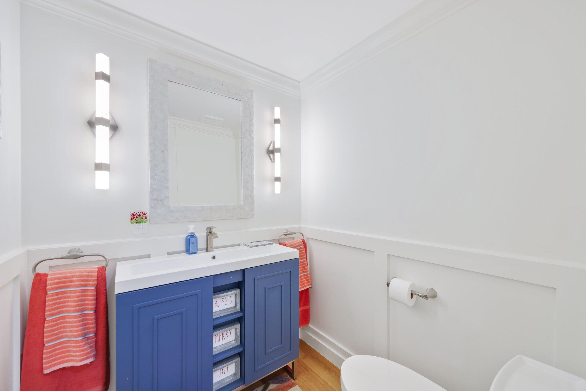 L HERMITAGE COND - Residential