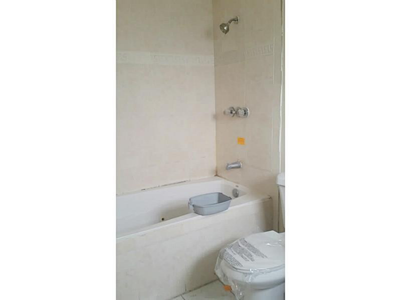 NORTH POMPANO BEACH SEC B - Residential Lease