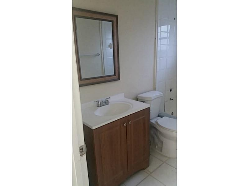 NORTH POMPANO BEACH SEC B - Residential Lease