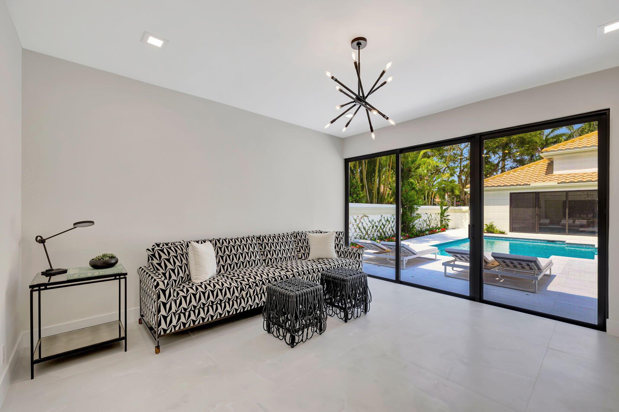 GRAND OAKS - Residential