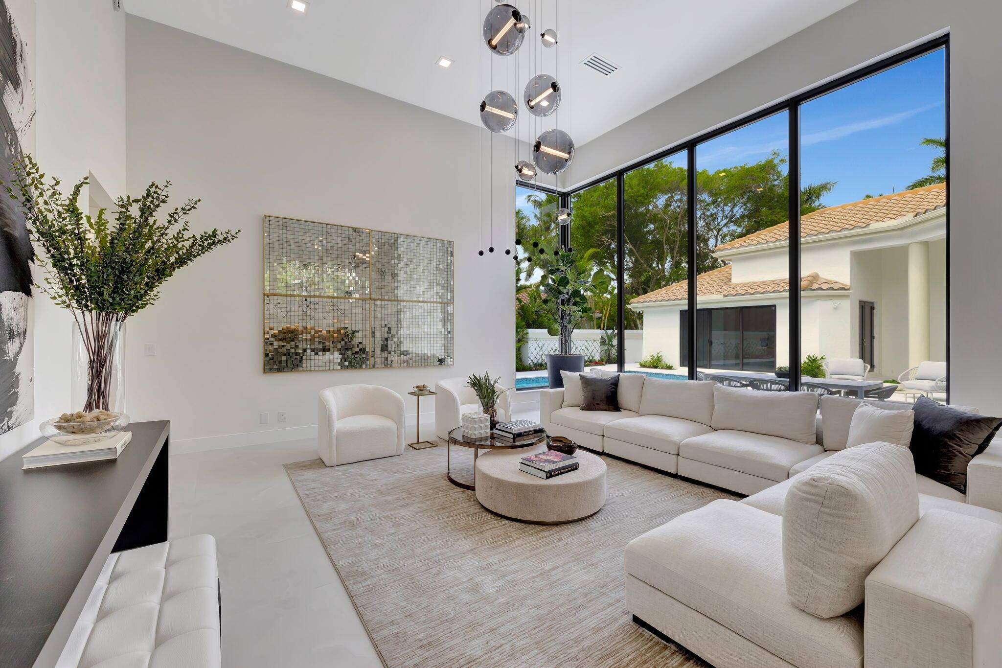 GRAND OAKS - Residential