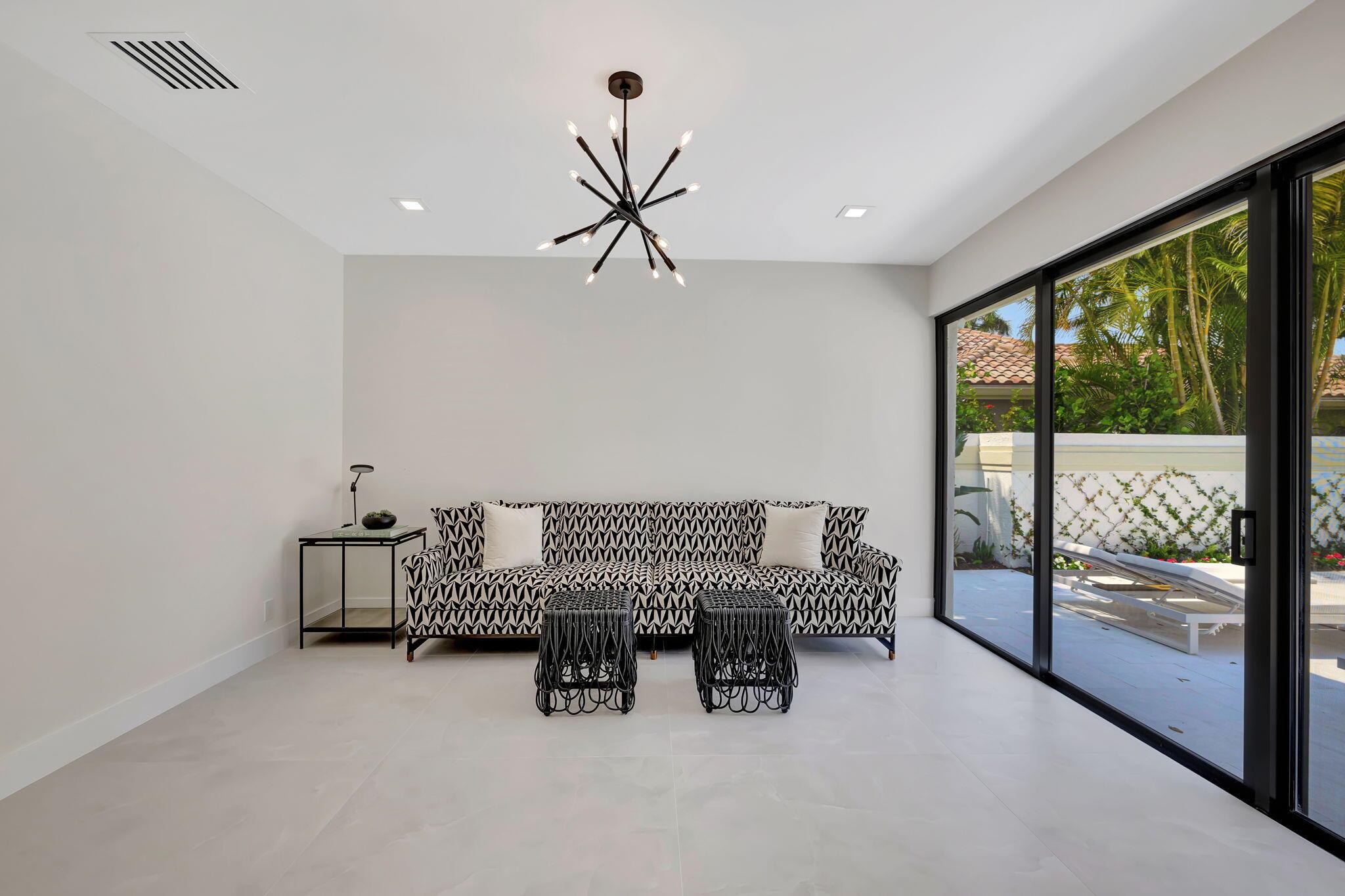 GRAND OAKS - Residential