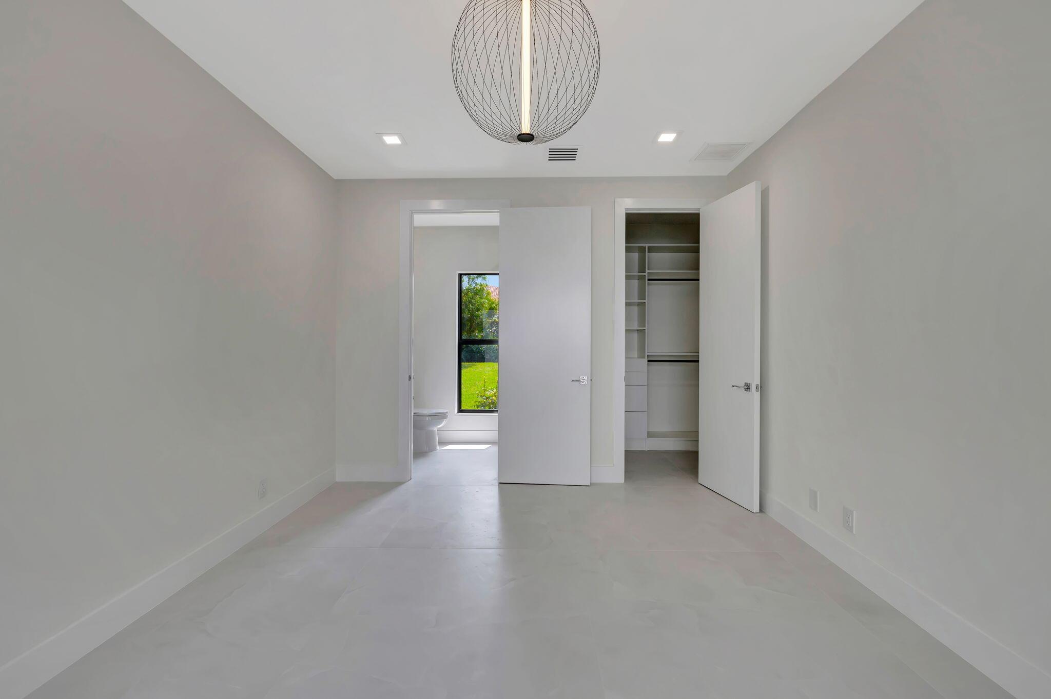 GRAND OAKS - Residential