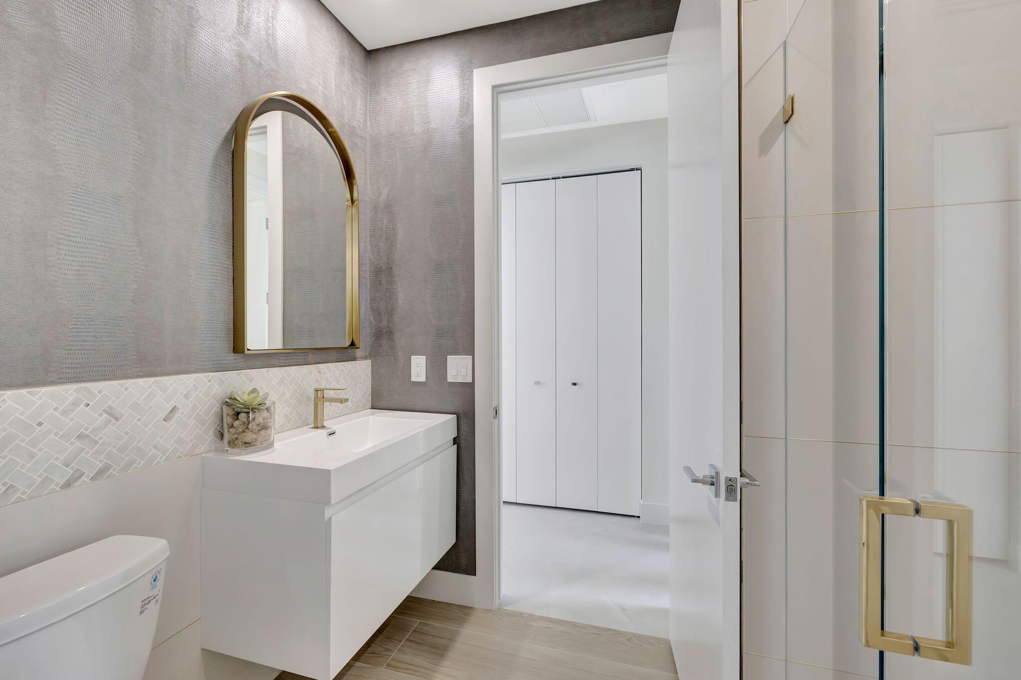 GRAND OAKS - Residential