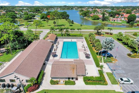 A home in Lake Worth