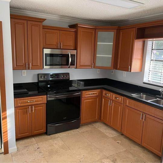 GRENADIER TRACE - Residential