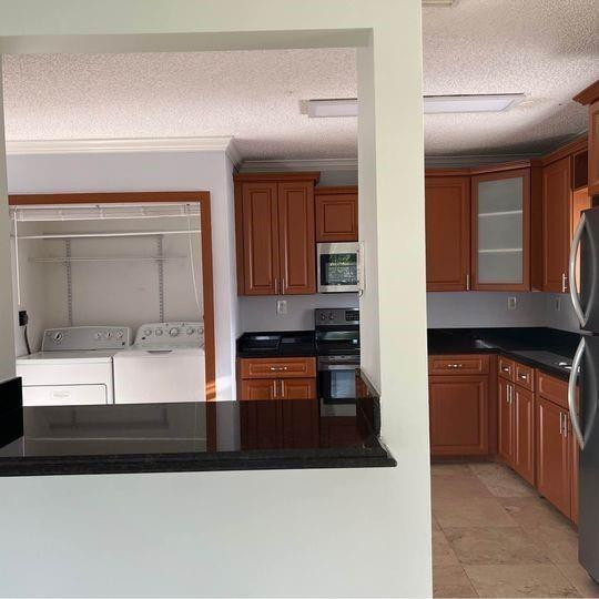 GRENADIER TRACE - Residential