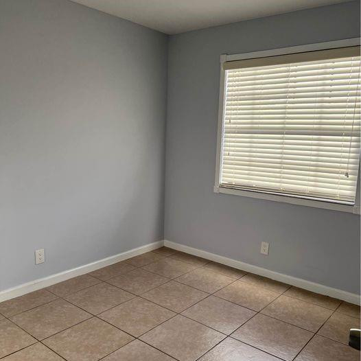 GRENADIER TRACE - Residential