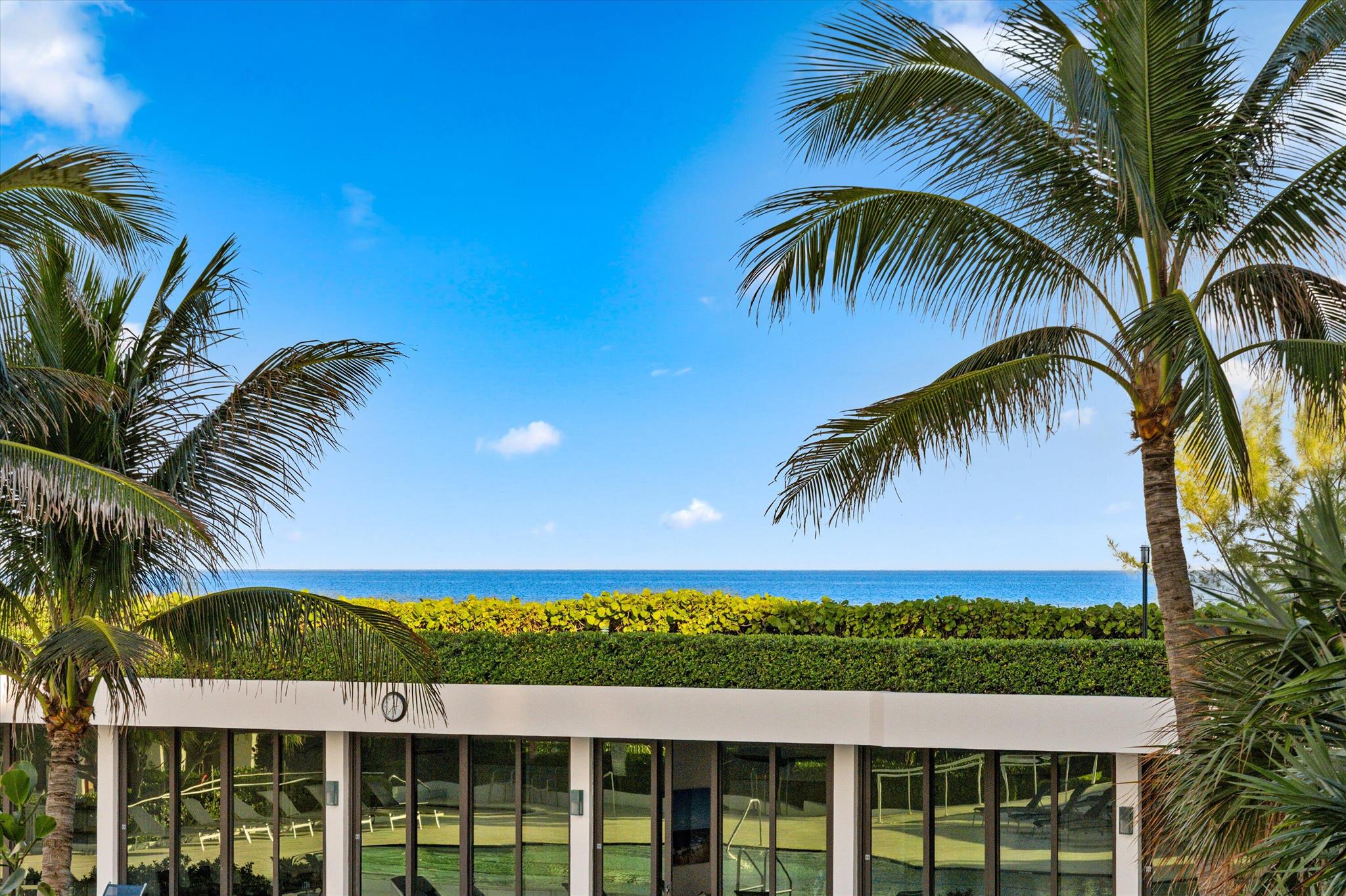 2100 COND AT SLOANS CURVE - Residential