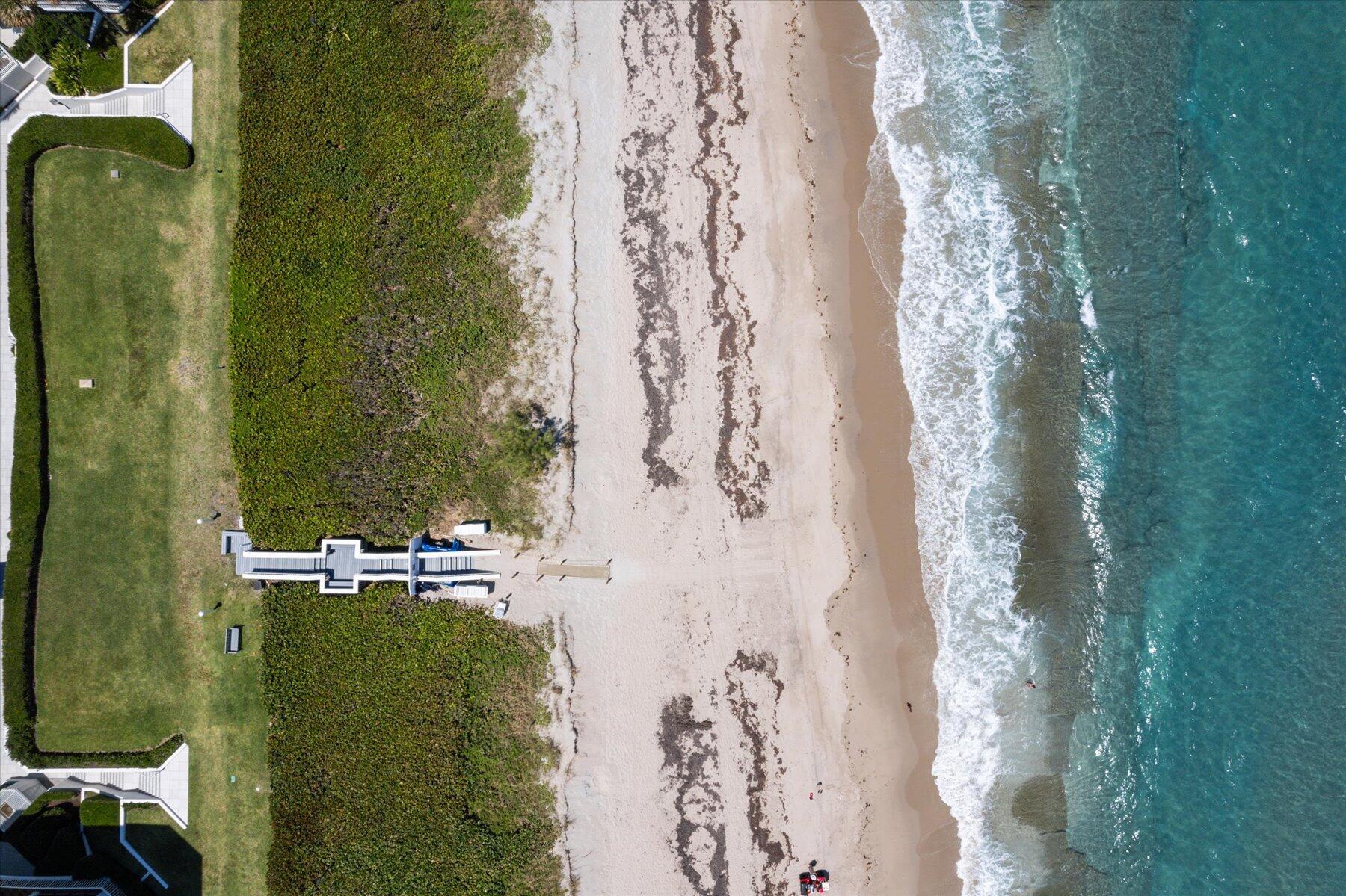 2100 COND AT SLOANS CURVE - Residential