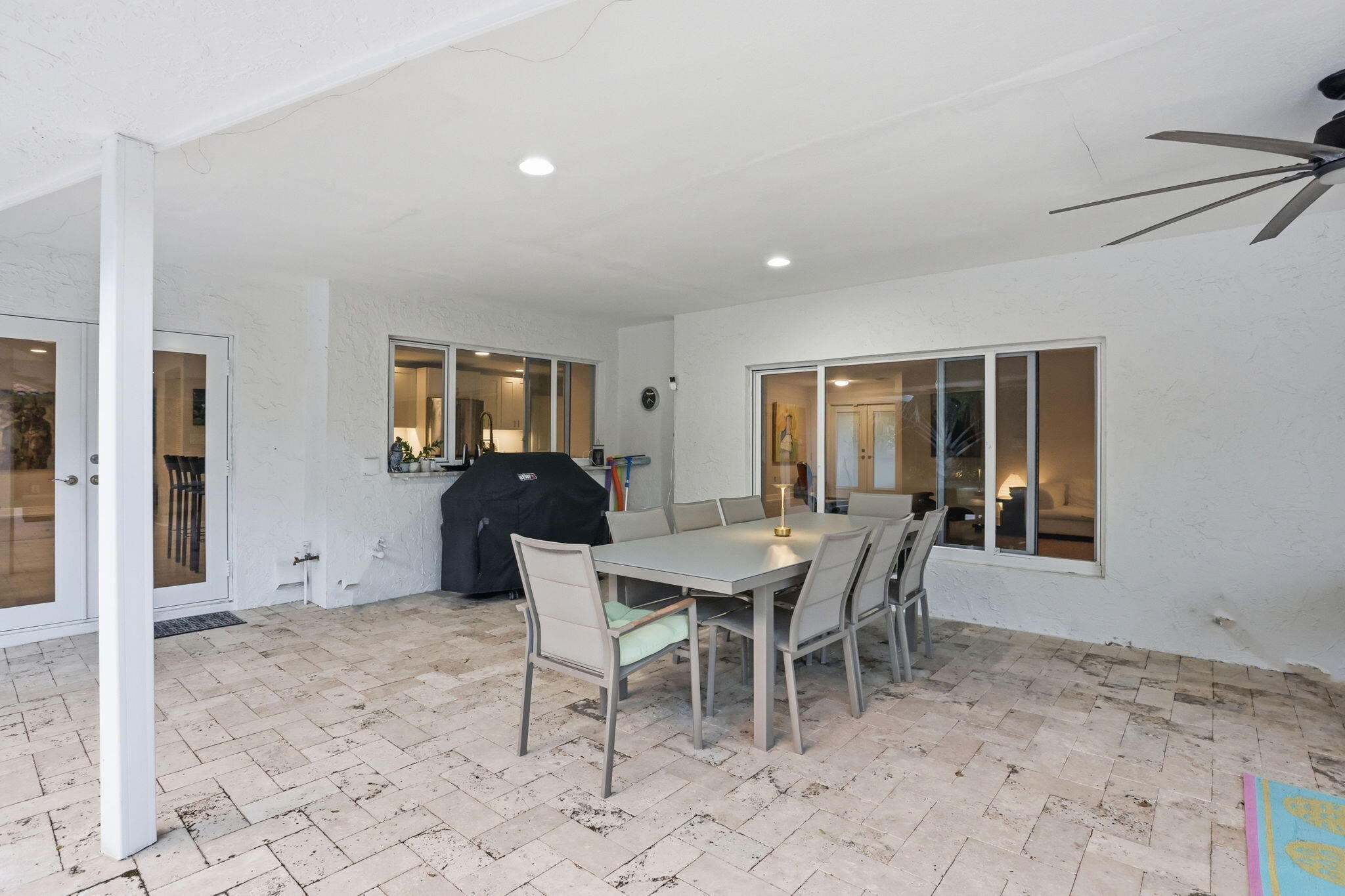 PRESIDENT COUNTRY CLUB 4 - Residential