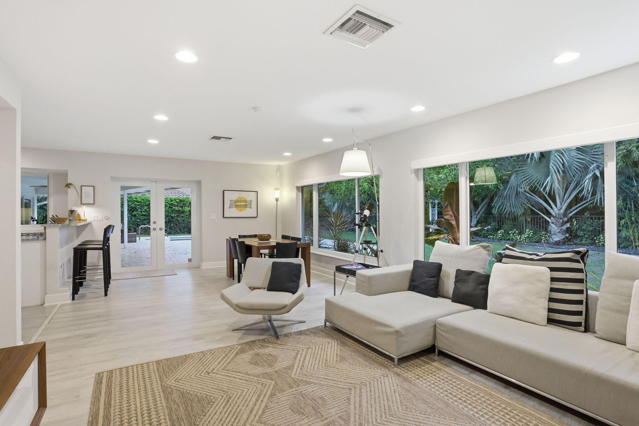 PRESIDENT COUNTRY CLUB 4 - Residential