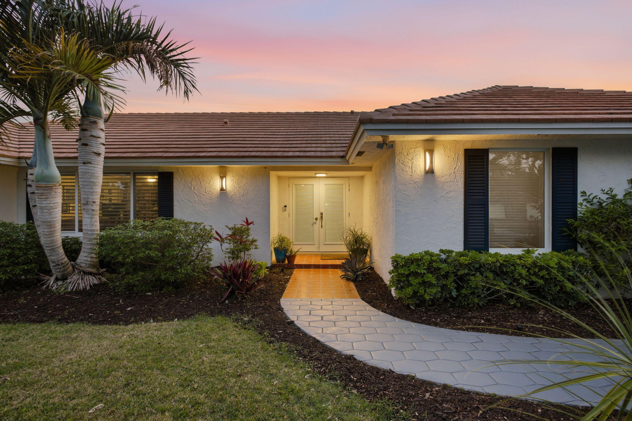 PRESIDENT COUNTRY CLUB 4 - Residential