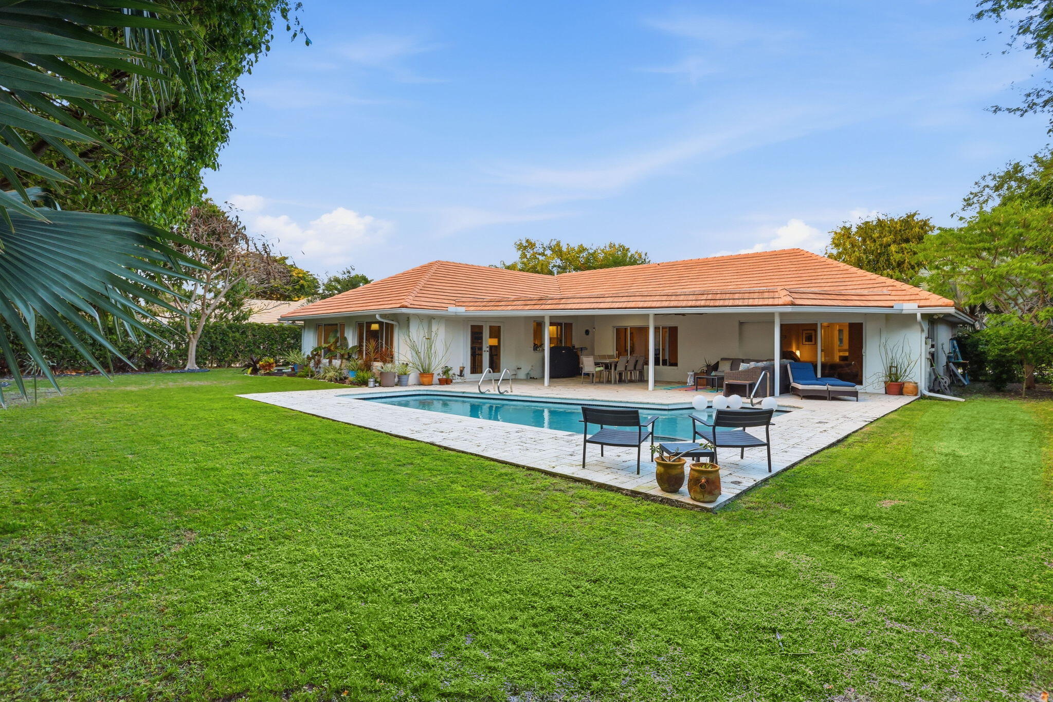 PRESIDENT COUNTRY CLUB 4 - Residential