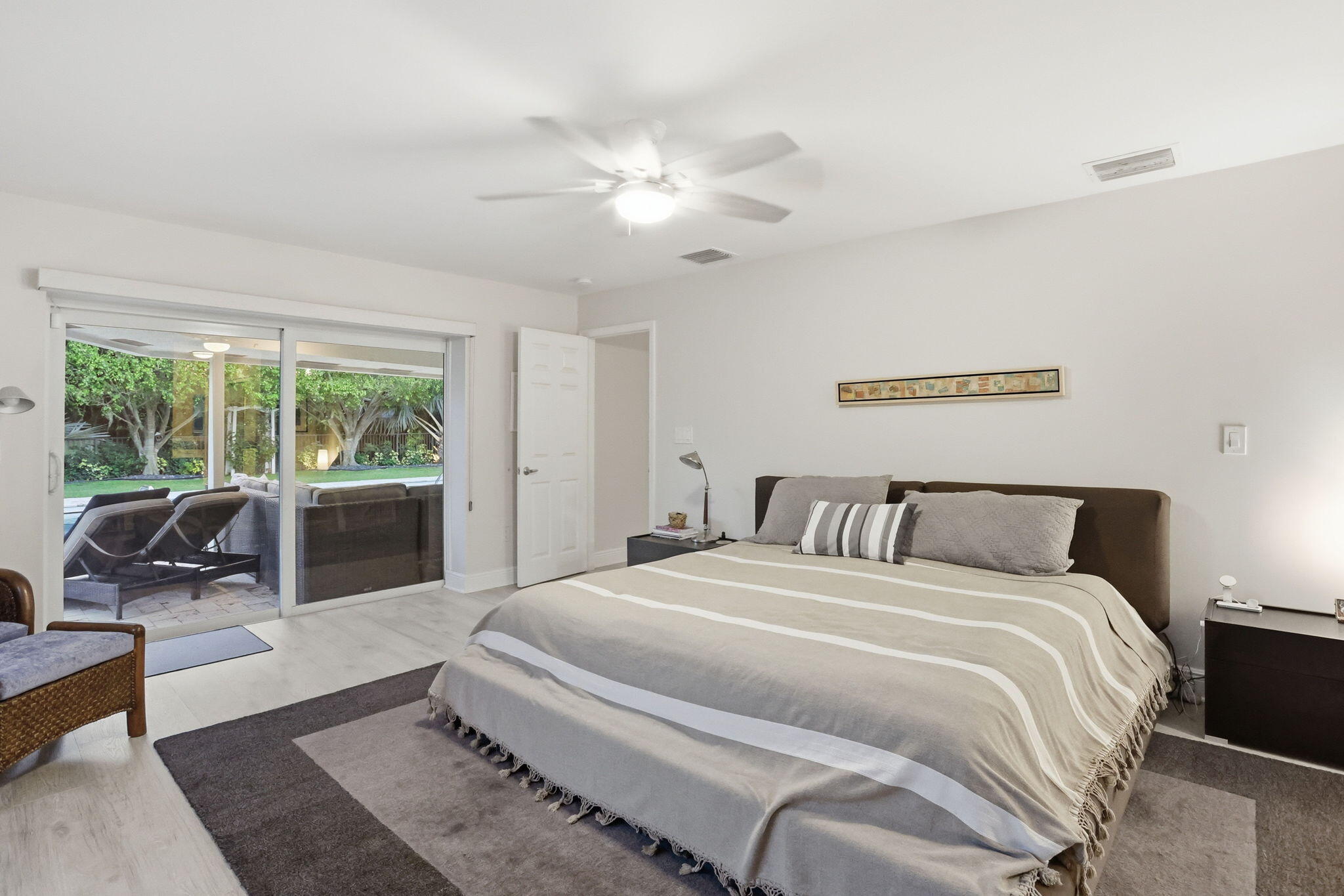 PRESIDENT COUNTRY CLUB 4 - Residential