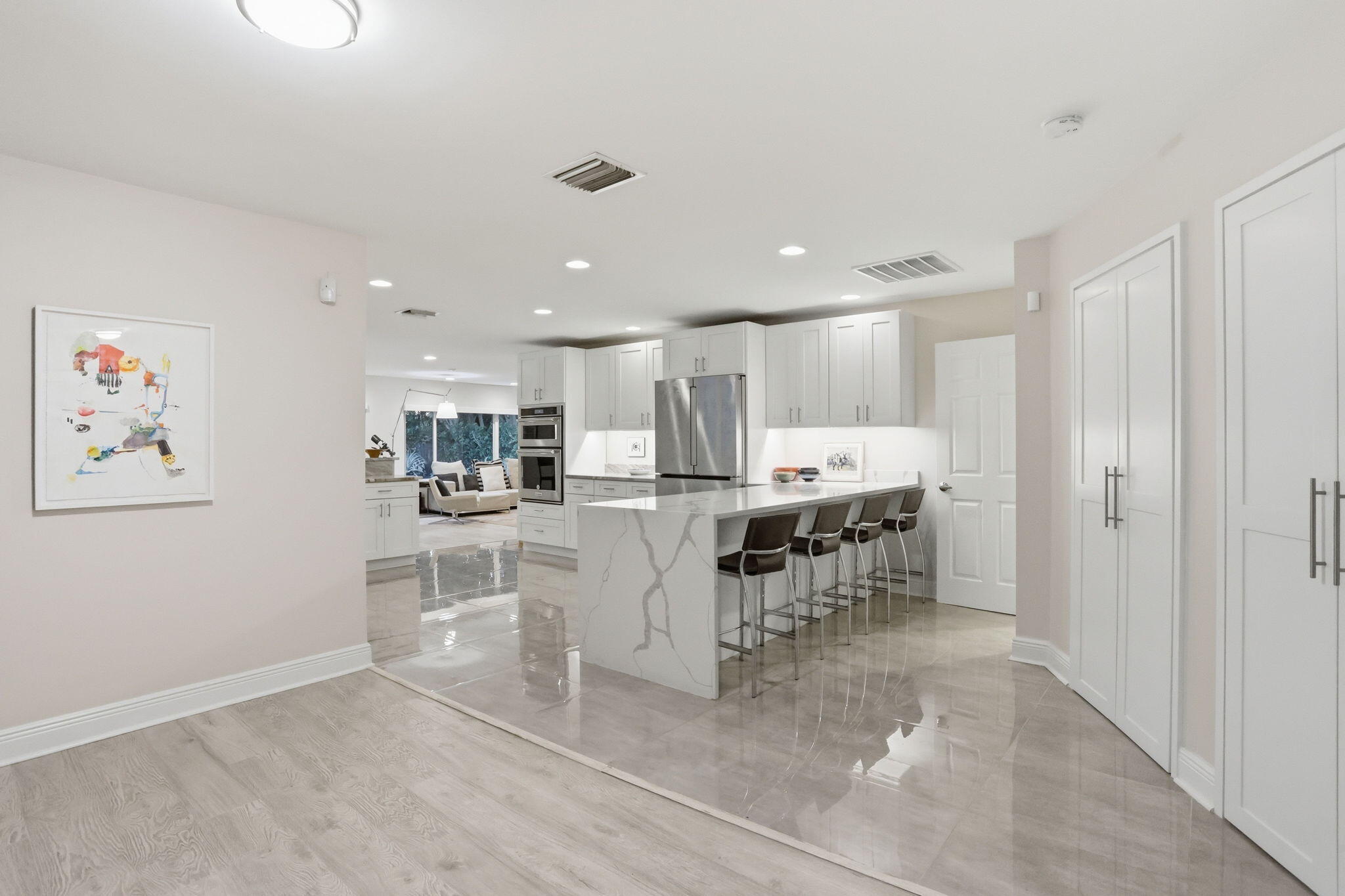 PRESIDENT COUNTRY CLUB 4 - Residential