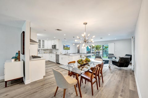 Tiny photo for 381 SE 3rd Street, Pompano Beach, FL 33060 (MLS # B26021448)