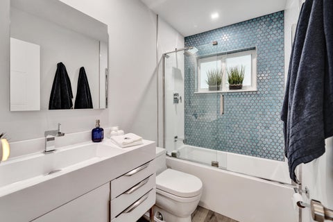Tiny photo for 381 SE 3rd Street, Pompano Beach, FL 33060 (MLS # B26021448)