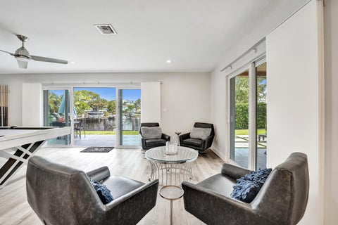 Tiny photo for 381 SE 3rd Street, Pompano Beach, FL 33060 (MLS # B26021448)