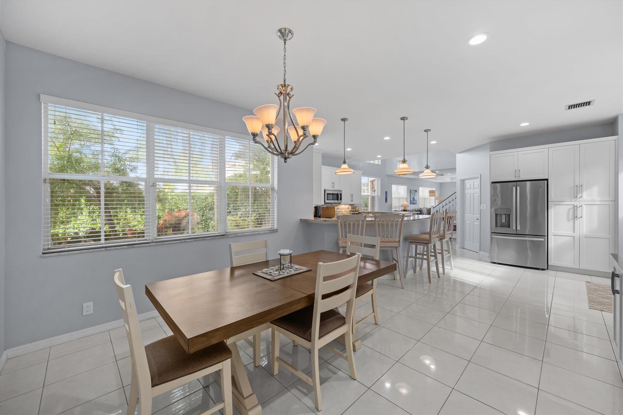 LAKEFIELD OF THE LANDINGS - Residential Lease