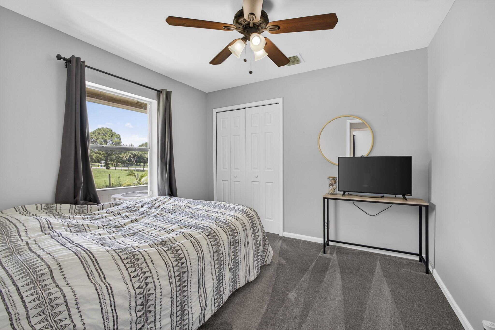 Acreage & Unrec - Residential