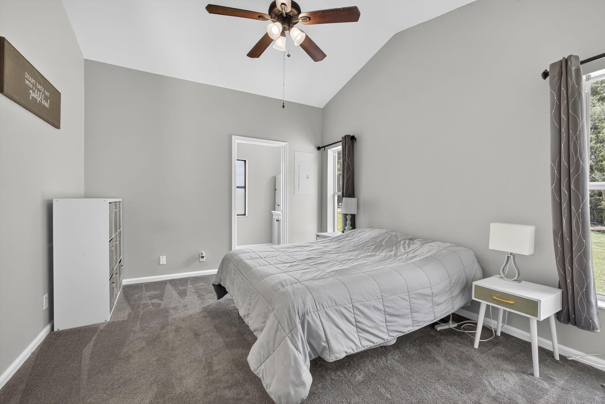 Acreage & Unrec - Residential