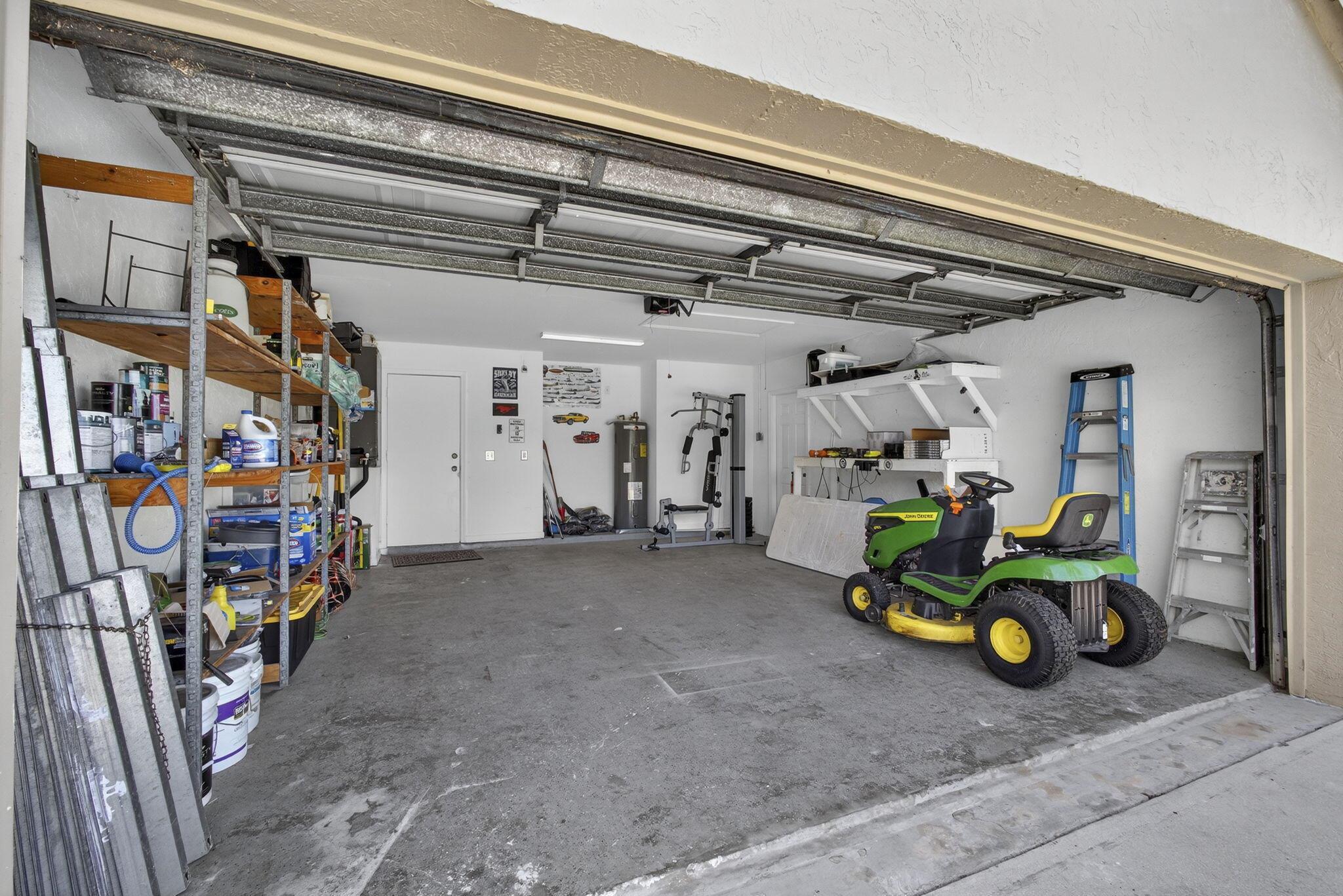 Acreage & Unrec - Residential