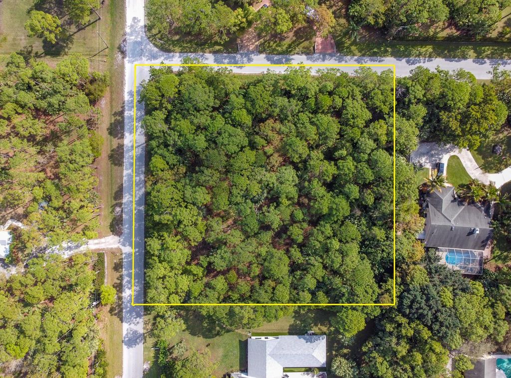 Photo of 24 159th Court N, Palm Beach Gardens, FL 33418 (MLS # R11059440)