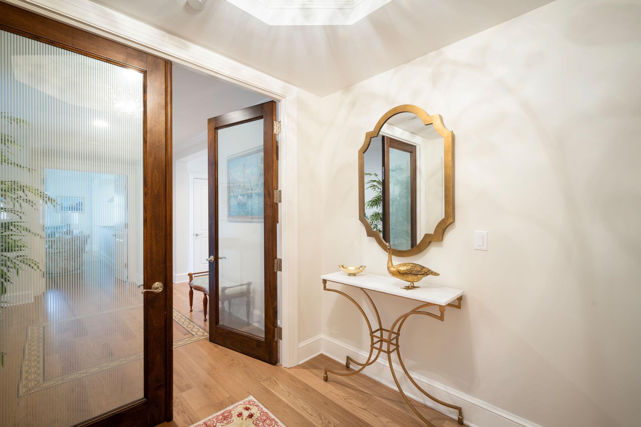 7 Royal Palm Pointe Ph-E, Indian River Shores, FL, 32963/$2,198,000 2 7 Royal Palm Pointe Ph-E