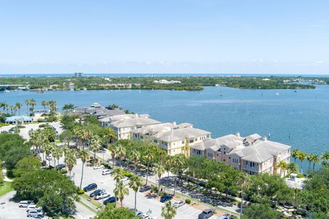 A home in Indian River Shores