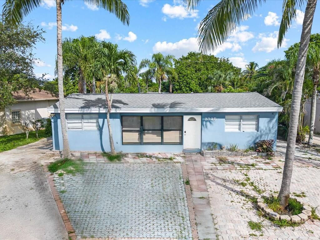 Photo of 3925 Tuskegee Drive, Lake Worth, FL 33462 (MLS # R11127462)