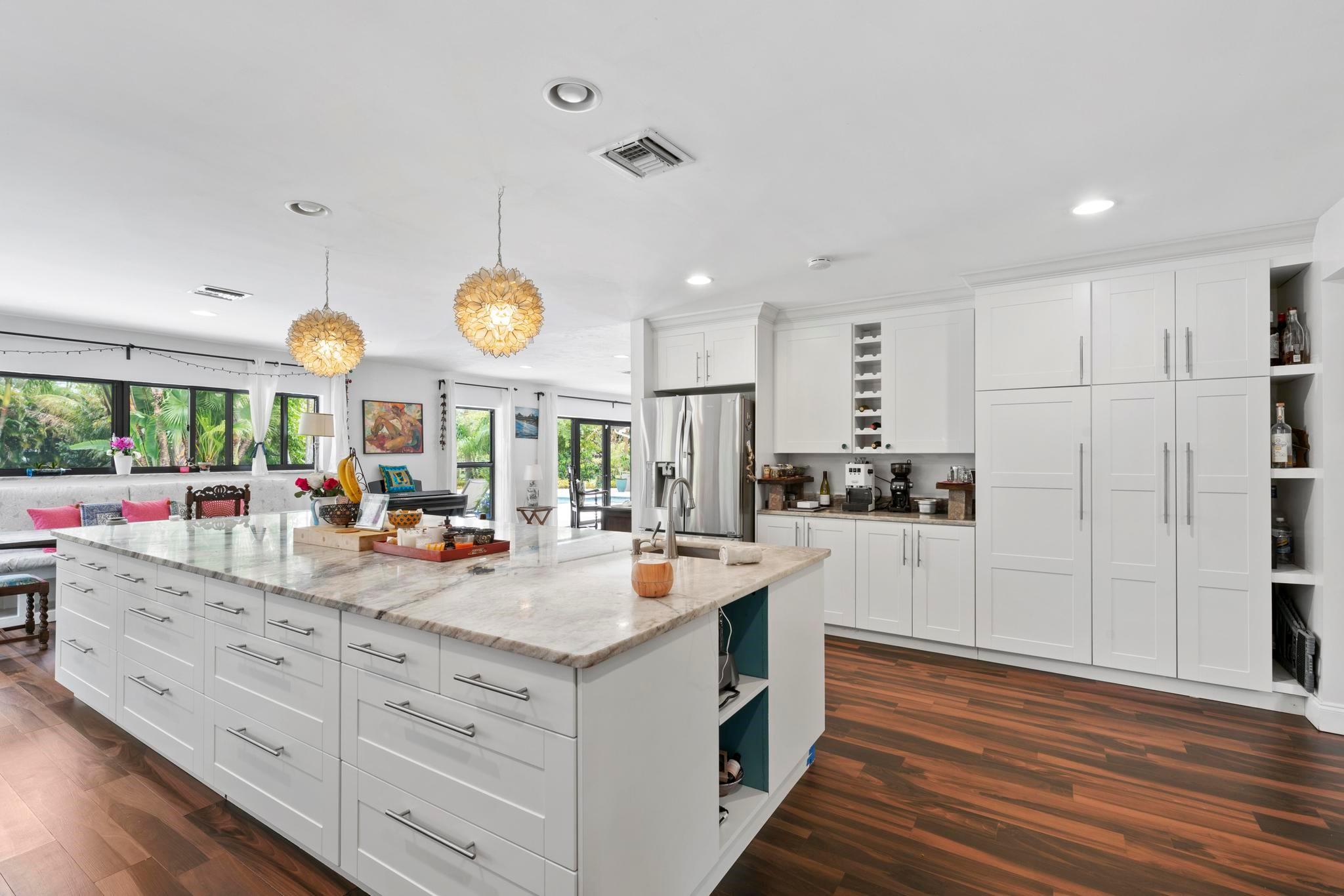 SUNSHINE RANCHES - Residential