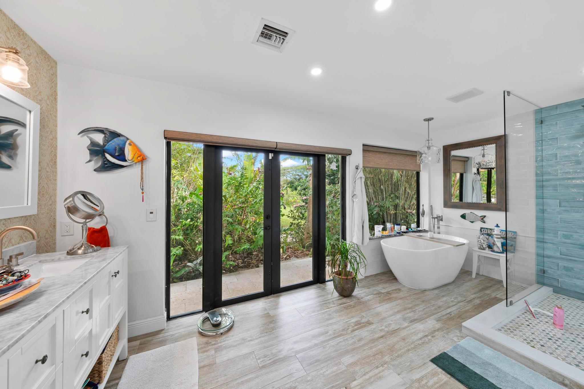 SUNSHINE RANCHES - Residential