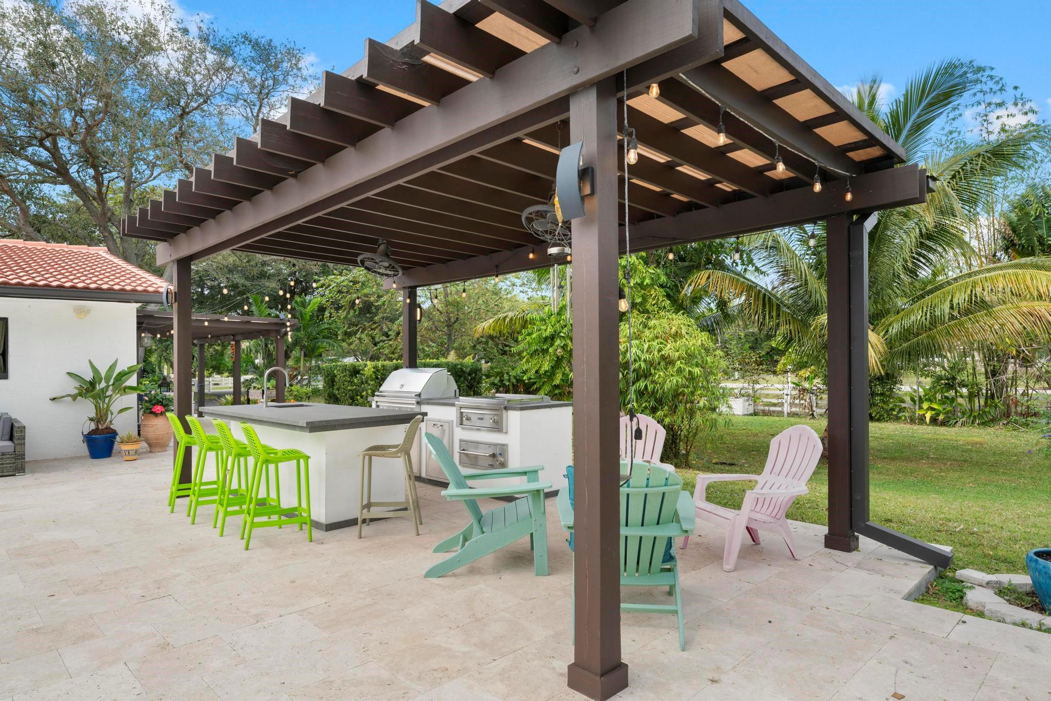 SUNSHINE RANCHES - Residential