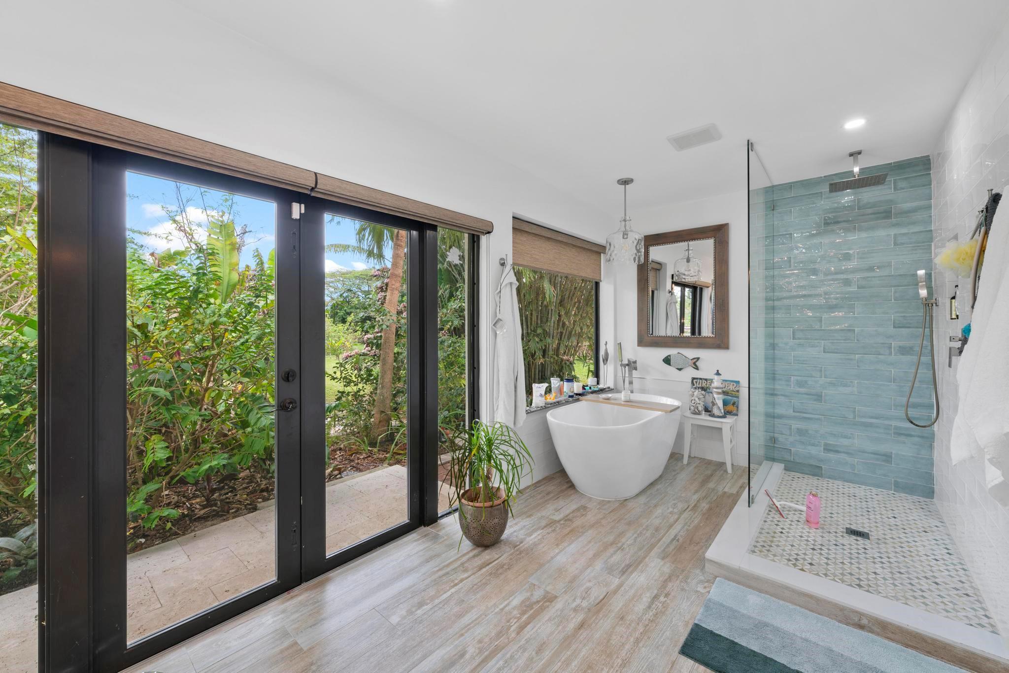 SUNSHINE RANCHES - Residential