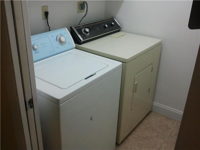 LAKESHORE CLUB - Residential Lease