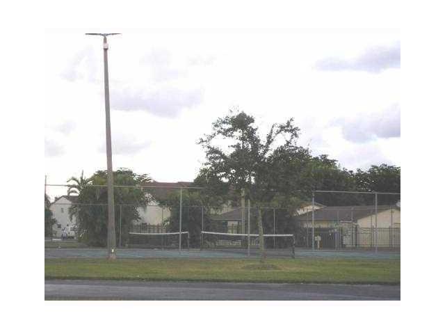 LAKESHORE CLUB - Residential Lease