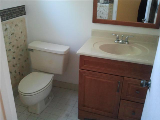 LAKESHORE CLUB - Residential Lease