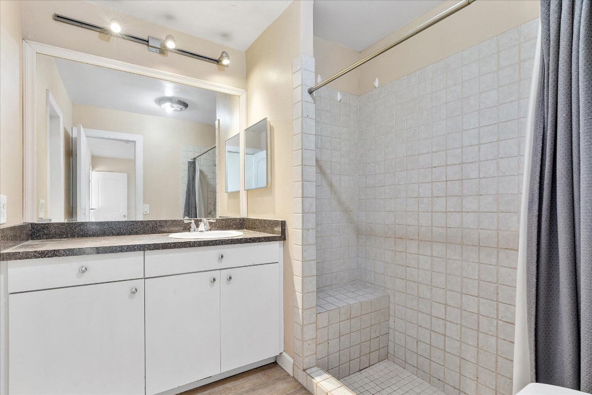 Sunrise Golf Village Sec - Residential