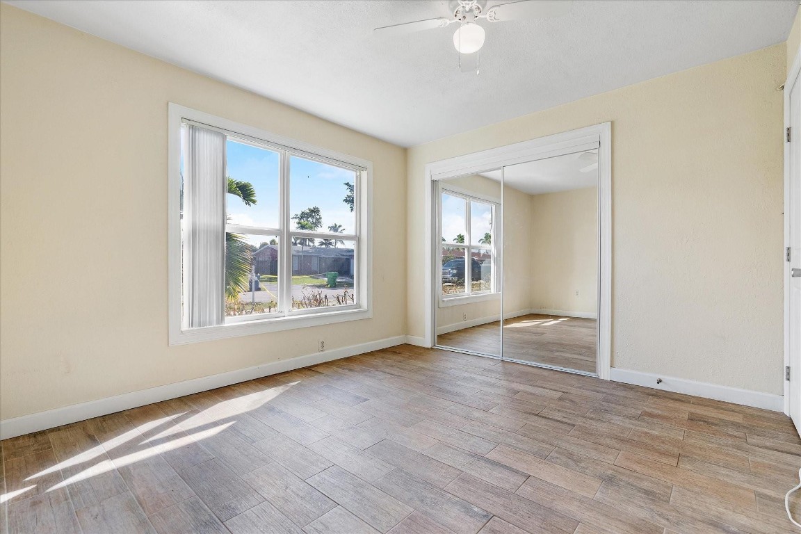 Sunrise Golf Village Sec - Residential