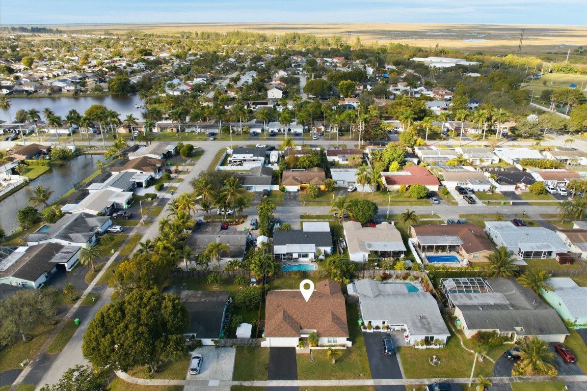 Sunrise Golf Village Sec - Residential