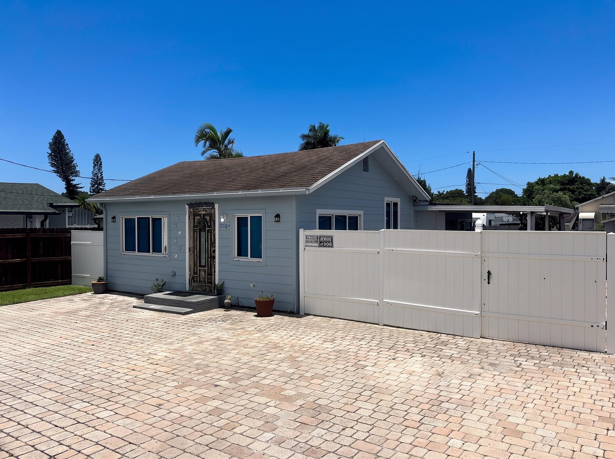3718 COCONUT Road A