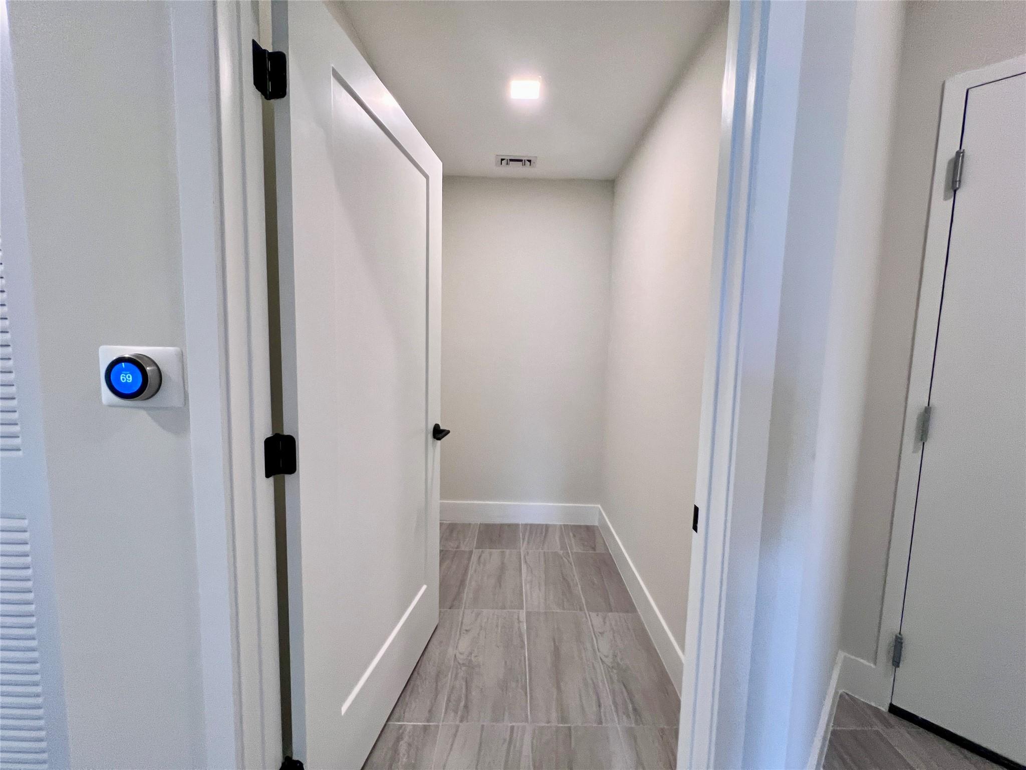 DANIA POINTE - Residential Lease