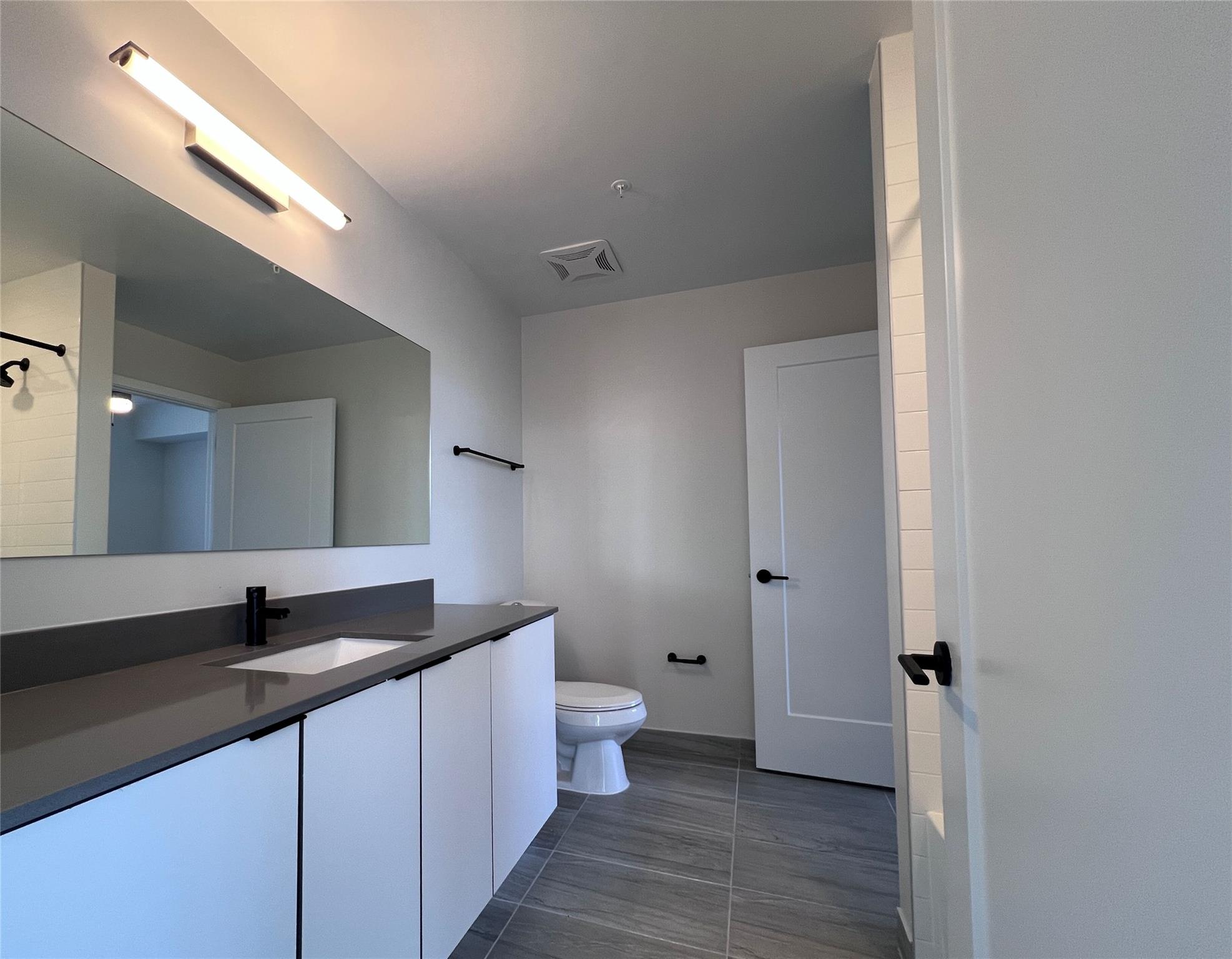 DANIA POINTE - Residential Lease