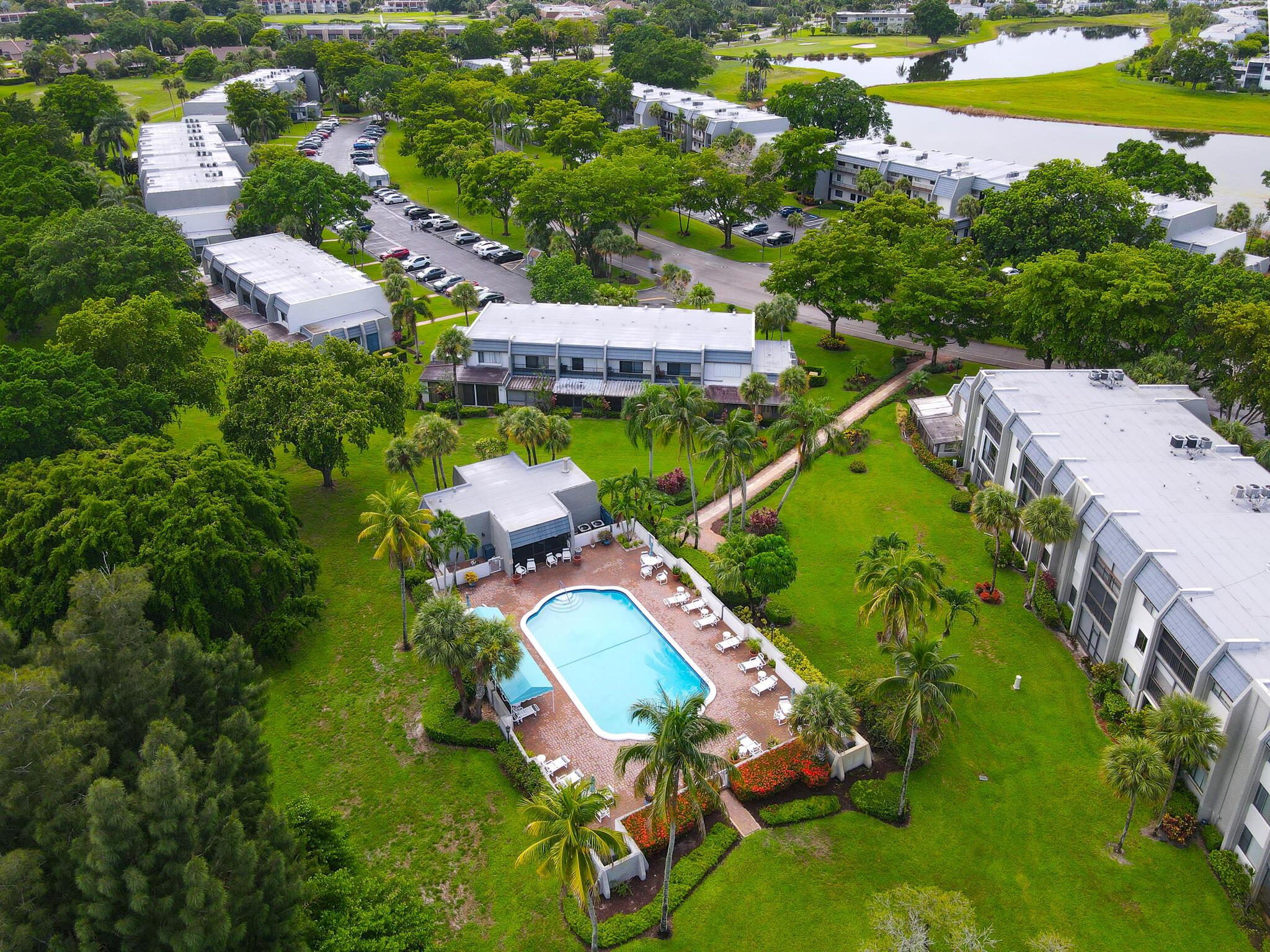 FOUNTAINS OF PALM BEACH C - Residential