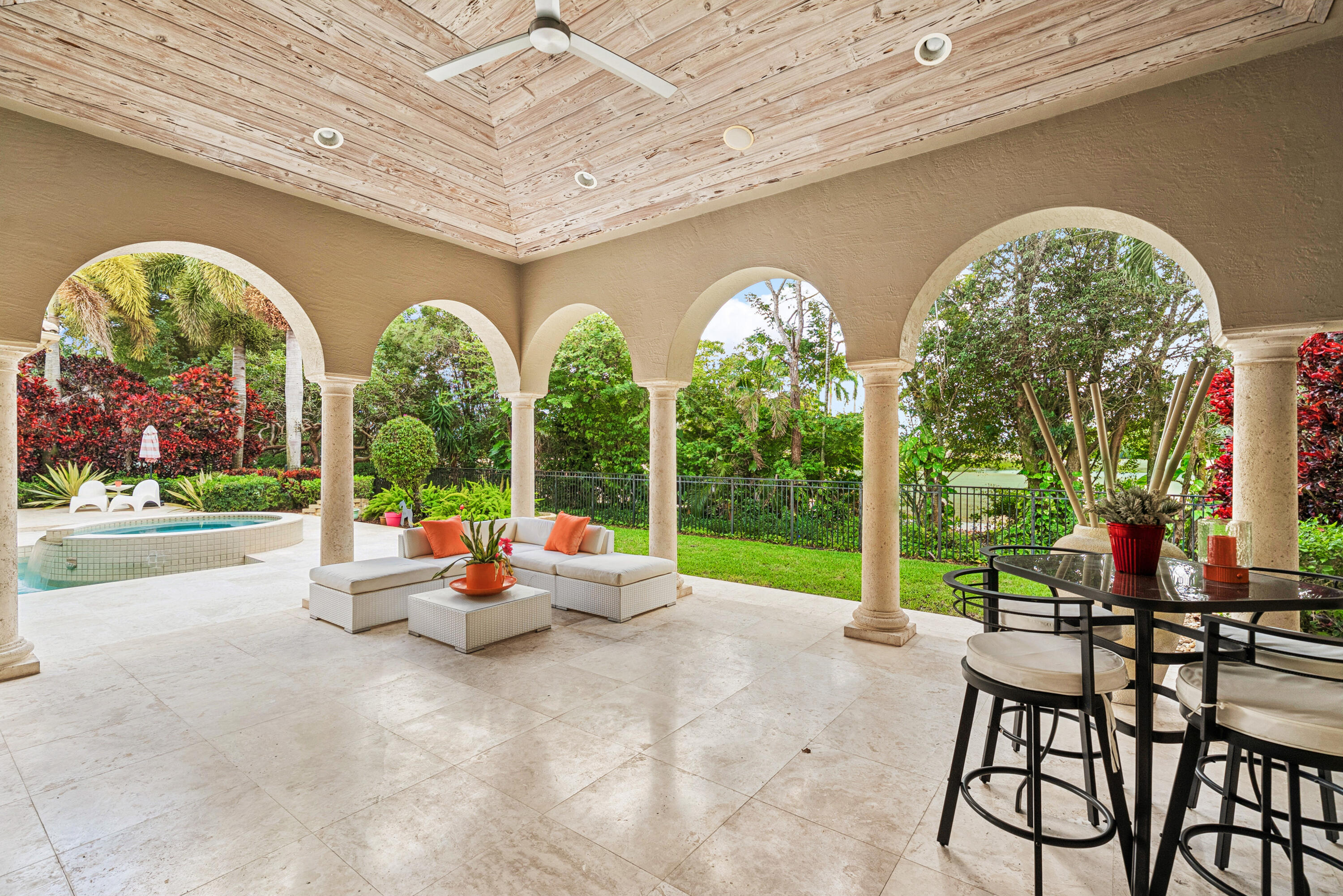 PINE TREE GOLF CLUB - Residential