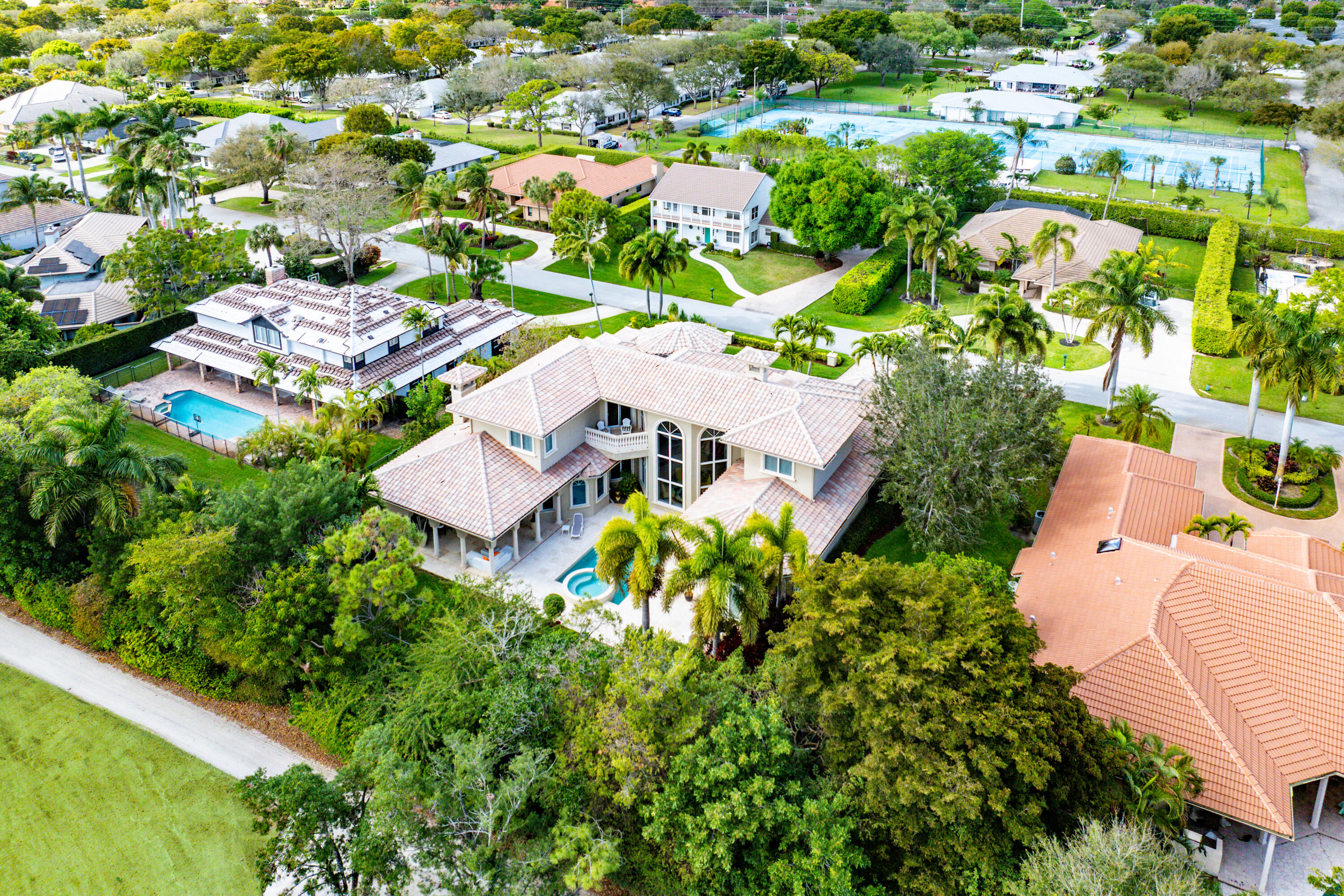 PINE TREE GOLF CLUB - Residential